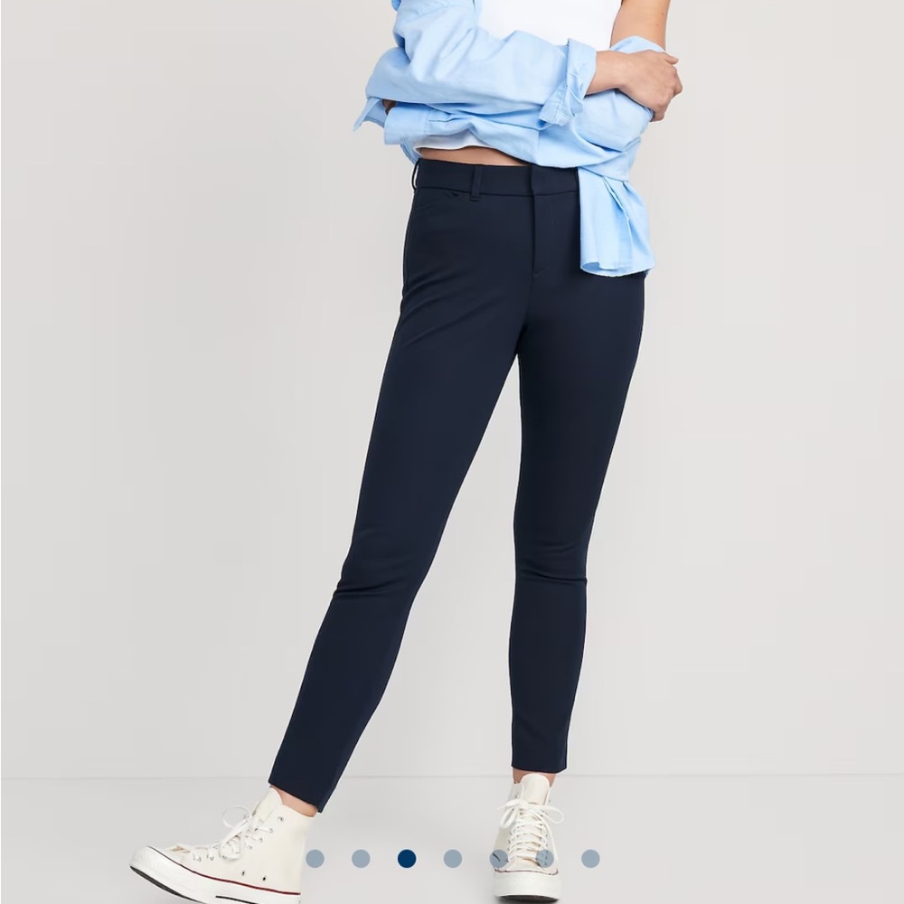 Old Navy High Rise Pixie Pants